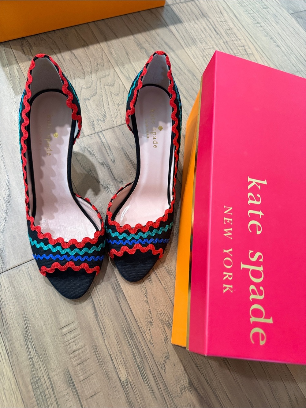 kate spade Black Multicolor Wavy-Trim Peep-Toe Heels